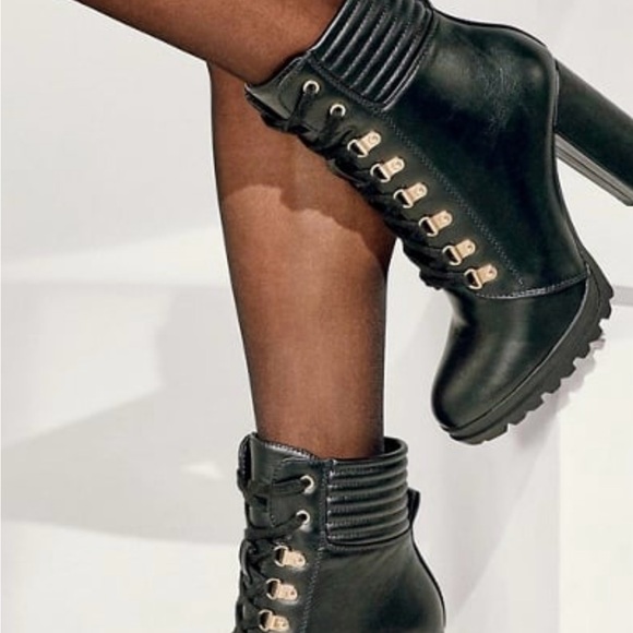 Black Heeled Boots with Chunky Sole and Thick High Heel - Picture 6 of 8